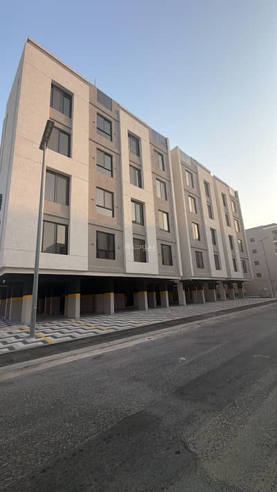 5 Bedroom Flat for Sale in Al Hamra, Al Khobar - Modern apartment for sale in Al-Hamra, Khobar 5 Bedroom Flat for Sale in Al Hamra, Al Khobar - Modern apartment for sale in Al-Hamra, Khobar