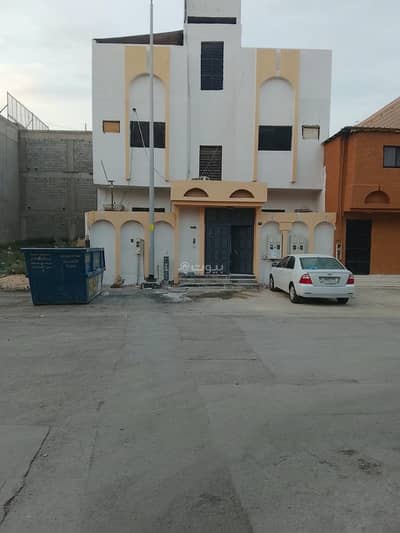 عمارة سكنية 10+ غرف نوم للبيع في وسط الرياض، الرياض - عمارة للبيع في البمامة بجانب شارع الفريان