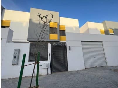 5 Bedroom Villa for Rent in North Riyadh, Riyadh - Villa for rent on Razah bin Udayi Street, King Khalid International Airport neighborhood, Riyadh city, Riyadh Region
