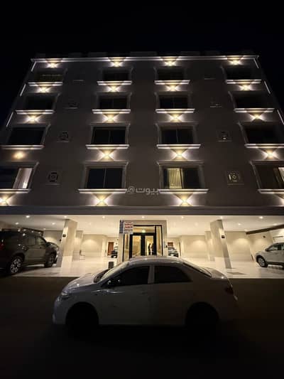 3 Bedroom Flat for Rent in North Jeddah, Jeddah - Rooftop apartment for rent, fitted kitchen, air conditioners installed