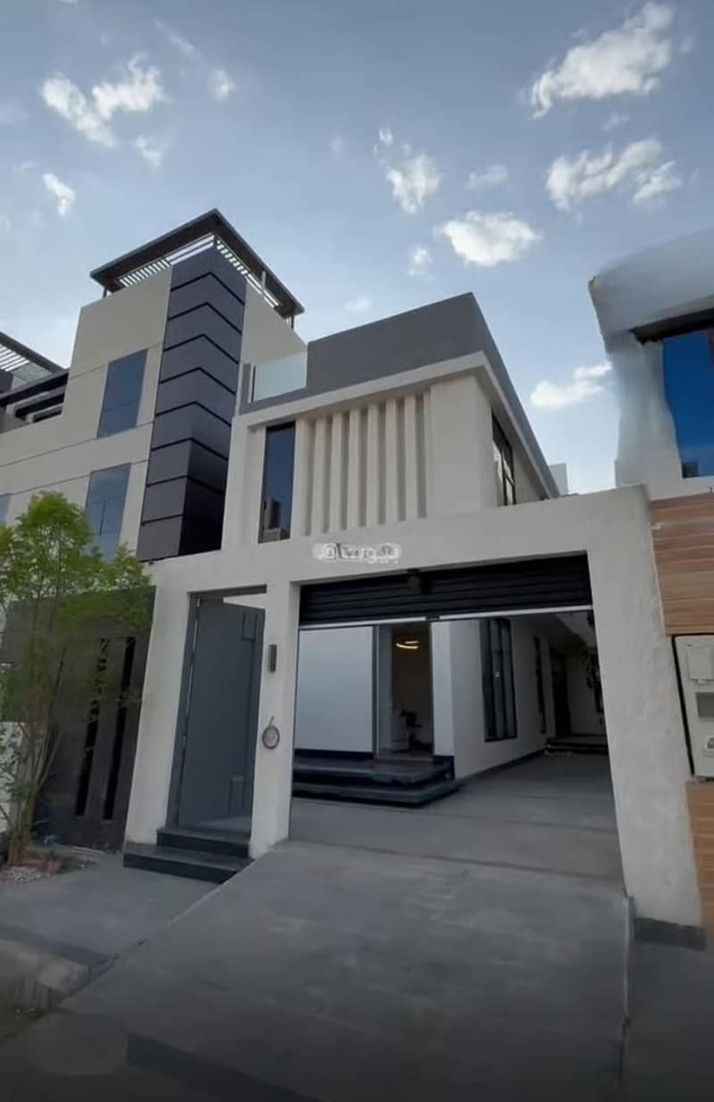 Villa For Sale in Shuran, Madina Villa For Sale in Shuran, Madina