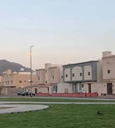 عمارة سكنية 5 غرف نوم للبيع في الدفاع، المدينة المنورة - عمارة للبيع في حي الدفاع، المدينة المنورة عمارة سكنية 5 غرف نوم للبيع في الدفاع، المدينة المنورة - عمارة للبيع في حي الدفاع، المدينة المنورة