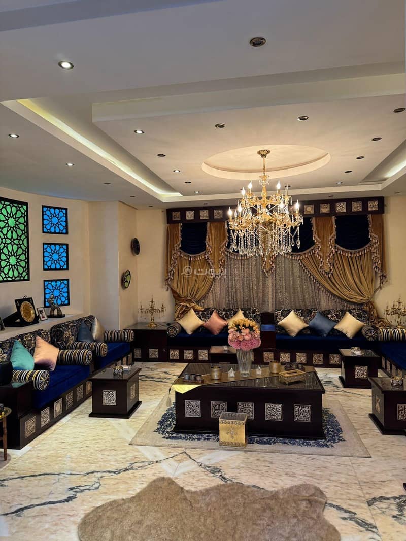 For sale: a villa with a staircase to the hall + a apartment, built by a private builder in Al-Sahafa neighborhood, Riyadh For sale: a villa with a staircase to the hall + a apartment, built by a private builder in Al-Sahafa neighborhood, Riyadh