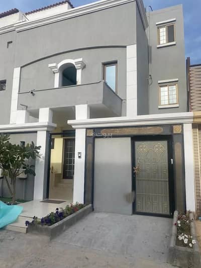 10+ Beds Villa for Sale in Al Safa, Dammam - Villa For Sale in Al Safa, Dammam