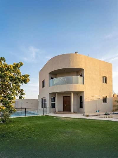 7 Bedroom Villa for Sale in Amal District, Al Bukayriyah - Villa for sale on Istanbul Street, Al Amal District, Al Bukayriyah City.