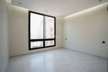 5 Bedroom Flat for Sale in North Jeddah, Jeddah - For sale: a luxurious 5-room apartment with two entrances, front-facing, in Jeddah, Al-Na'im neighborhood