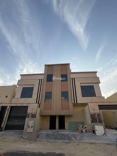 3 Bedroom Floor for Sale in West Riyadh, Riyadh - Floor for sale on Ali Bin Muwaffaq Street, Al Suwaidi Al Gharbi District, Riyadh City, Riyadh Region