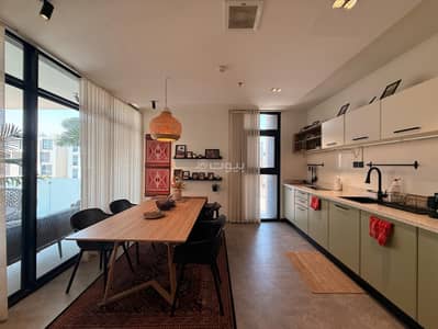 3 Bedroom Apartment for Rent in North Riyadh, Riyadh - 3-Bedroom Unit | Al Malqa - Bright & Sunlit