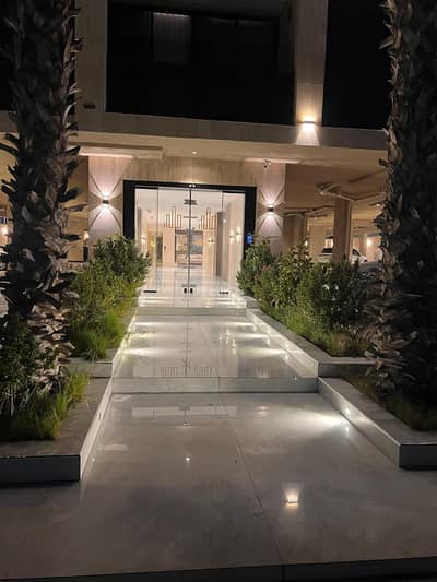 3 Bedroom Flat for Rent in Al Saif, Dammam - Apartment for rent on Street 4 Al Saif, Al Saif neighborhood, Dammam city, Eastern Province