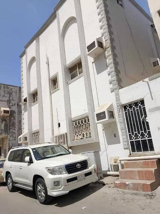 مبنى سكني للبيع في الربوة، شمال جدة مبنى سكني للبيع في الربوة، شمال جدة