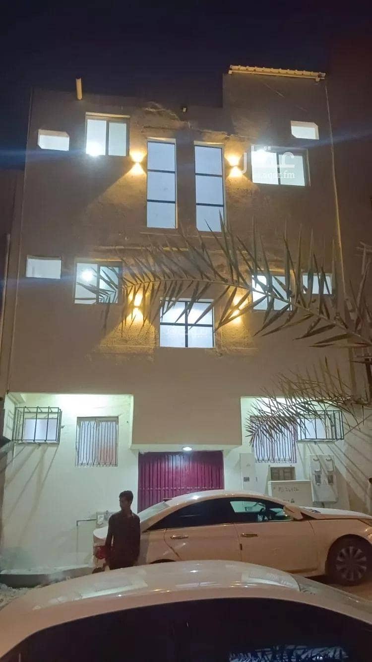 Apartment for rent on Al Mardini Street, Al Muraqqa' District, Riyadh City. Apartment for rent on Al Mardini Street, Al Muraqqa' District, Riyadh City.