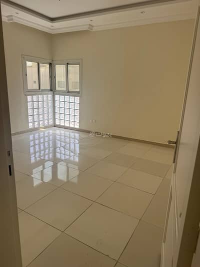 2 Bedroom Residential Building for Rent in North Jeddah, Jeddah - Building for rent in Al-Sulaymaniyah, Jeddah 2 Bedroom Residential Building for Rent in North Jeddah, Jeddah - Building for rent in Al-Sulaymaniyah, Jeddah