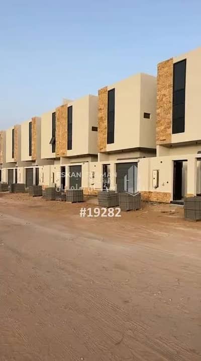 فیلا 5 غرف نوم للبيع في المروج، سكاكا - فيلا للبيع في حي المروج، سكاكا