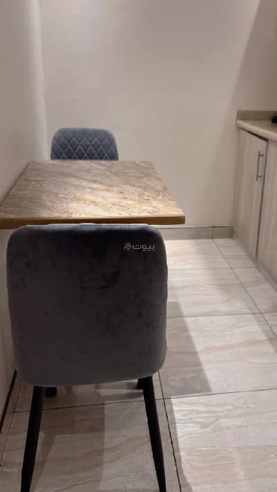 1 Bedroom Flat for Rent in North Jeddah, Jeddah - Twin room with two single beds unit#4