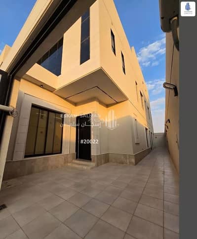 6 Bedroom Villa for Sale in East Riyadh, Riyadh - Villa For Sale in Al Maizilah, Riyadh