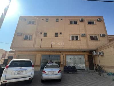Showroom for Rent in Al Andalus, Al Majmaah Riyadh Region - Shop for rent on Prince Sattam bin Abdulaziz Street, Al-Andalus neighborhood, Al-Mujammaa city, Riyadh region