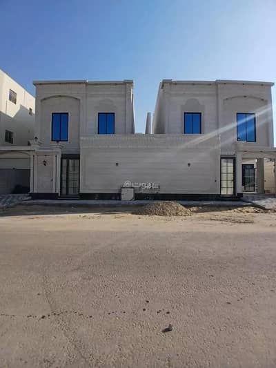 4 Bedroom Villa for Sale in King Fahd Suburb, Dammam - Villa For Sale in King Fahd Suburb, Dammam