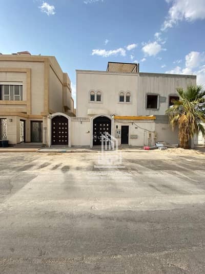 فیلا 10+ غرف نوم للايجار في وسط الرياض، الرياض - فيلا فاخرة بتصميم مميز ومساحات واسعة فیلا 10+ غرف نوم للايجار في وسط الرياض، الرياض - فيلا فاخرة بتصميم مميز ومساحات واسعة