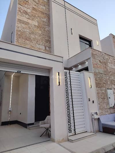 5 Bedroom Villa for Sale in East Riyadh, Riyadh - Interior staircase villa, and a luxury apartment in Al-Rimal district