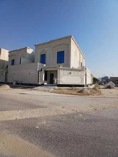 9 Bedroom Villa for Sale in King Fahd Suburb, Dammam - Villa for sale in King Fahd Suburb, Dammam 9 Bedroom Villa for Sale in King Fahd Suburb, Dammam - Villa for sale in King Fahd Suburb, Dammam