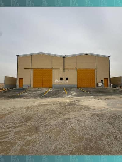 Warehouse for Rent in East Riyadh, Riyadh - Warehouse For Rent in Al Nadhim, Riyadh