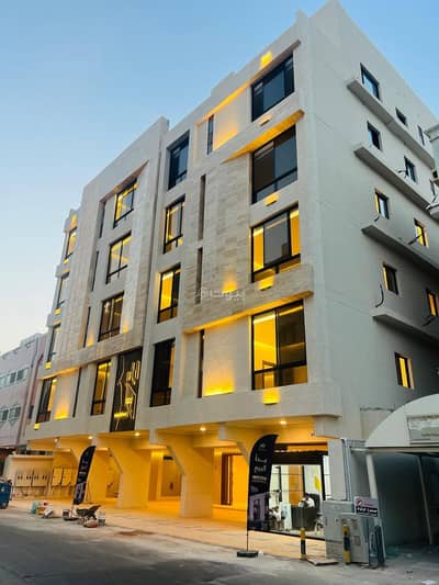 3 Bedroom Flat for Sale in Central Jeddah, Jeddah - Three-bedroom apartment for sale in Al-Faisaliyah, Jeddah 3 Bedroom Flat for Sale in Central Jeddah, Jeddah - Three-bedroom apartment for sale in Al-Faisaliyah, Jeddah