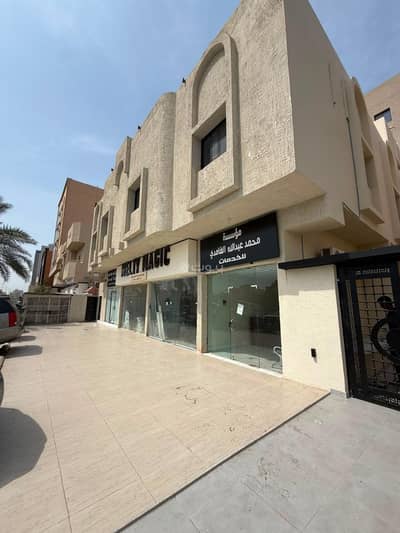 Commercial Building for Sale in North Jeddah, Jeddah - Commercial building for sale in Al-Naeem, Jeddah, featuring 24 studios and 4 retail shops