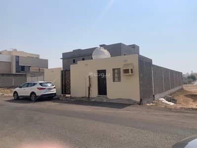 Commercial Land for Rent in North Jeddah, Jeddah - Guard room with a courtyard for rent in Al-Saliḥiya, Jeddah Commercial Land for Rent in North Jeddah, Jeddah - Guard room with a courtyard for rent in Al-Saliḥiya, Jeddah