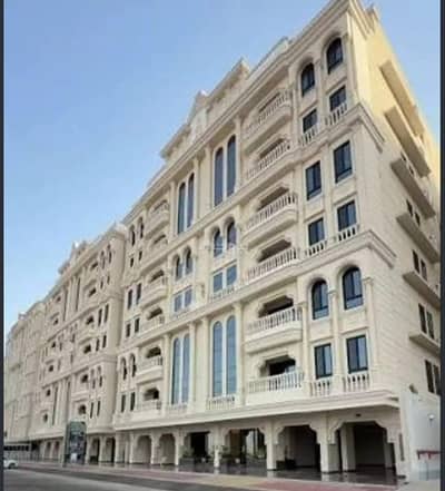 7 Bedroom Flat for Rent in North Jeddah, Jeddah - Apartment for rent on Qatada Ibn Idris Street, Al-Sawari District, Jeddah city, Makkah Province