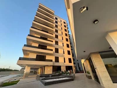 4 Bedroom Apartment for Sale in Al Shati Al Gharbi, Dammam - Apartment for sale in Al Shati Al Gharbi, Dammam