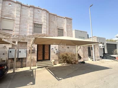 6 Bedroom Villa for Sale in North Jeddah, Jeddah - Villa for sale in the Southern Obhur neighborhood, Jeddah