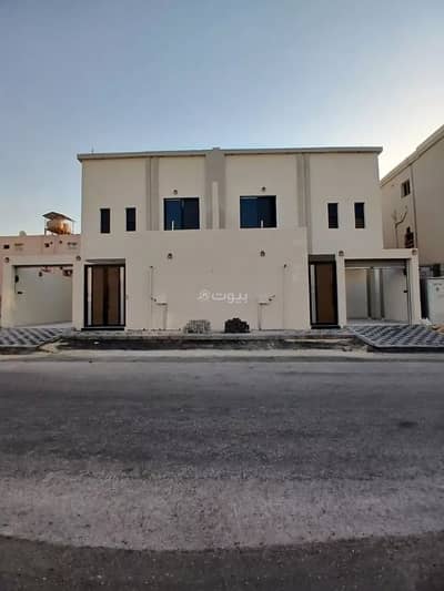 8 Bedroom Villa for Sale in Taybay, Dammam - Villa for sale in Taybay, Dammam