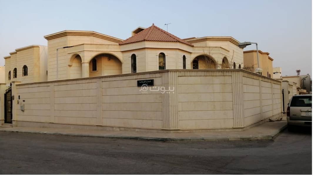 A villa in a distinguished location on two streets with a large setback on both sides, a garden, a swimming pool, and private majlises for men and women, with a beautiful design. A villa in a distinguished location on two streets with a large setback on both sides, a garden, a swimming pool, and private majlises for men and women, with a beautiful design.