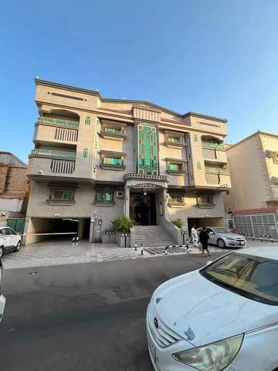 10+ Beds Residential Building for Sale in North Jeddah, Jeddah - Residential Building for Sale in Al Safa, North Jeddah 10+ Beds Residential Building for Sale in North Jeddah, Jeddah - Residential Building for Sale in Al Safa, North Jeddah