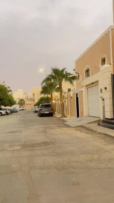 4 Bedroom Villa for Sale in North Riyadh, Riyadh - Villa For Sale in Al Taawun, Riyadh