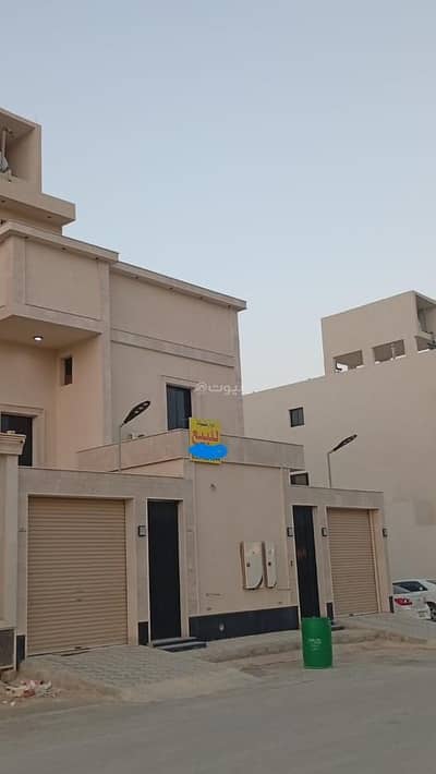 3 Bedroom Floor for Sale in West Riyadh, Riyadh - First floor for sale in Namar neighborhood 3020 3 Bedroom Floor for Sale in West Riyadh, Riyadh - First floor for sale in Namar neighborhood 3020