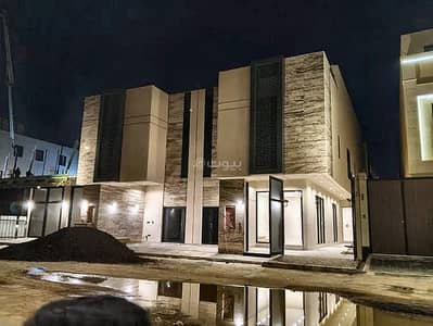 6 Bedroom Floor for Sale in East Riyadh, Riyadh - Floor For Sale in Al Janadriyah, Riyadh