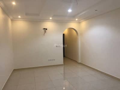 3 Bedroom Flat for Sale in North Jeddah, Jeddah - Residential apartment for sale in Al-Nuzha district, Jeddah