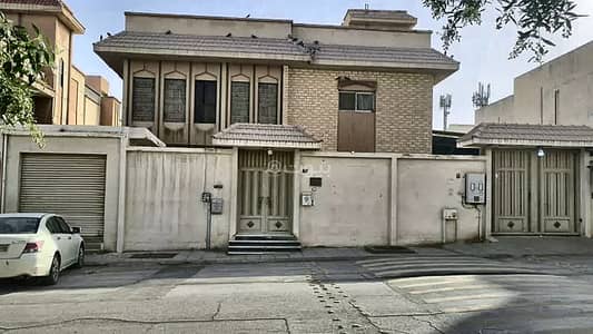 10+ Beds Villa for Sale in West Riyadh, Riyadh - Villa for sale in Al Suwaidi, West Riyadh