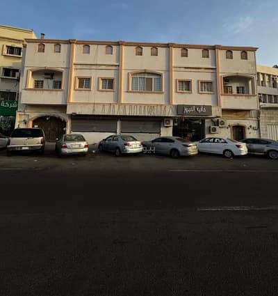 10+ Beds Residential Building for Sale in North Jeddah, Jeddah - Residential Building for Sale in Al Baghdadiyah Al Sharqiyah, North Jeddah 10+ Beds Residential Building for Sale in North Jeddah, Jeddah - Residential Building for Sale in Al Baghdadiyah Al Sharqiyah, North Jeddah