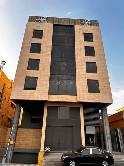 Office for Rent in North Jeddah, Jeddah - A superb commercial office building for full rent on Hira Street in Jeddah Office for Rent in North Jeddah, Jeddah - A superb commercial office building for full rent on Hira Street in Jeddah