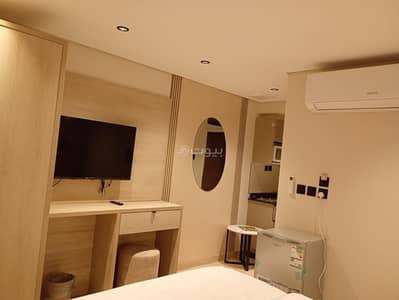 Studio for Rent in East Riyadh, Riyadh - Furnished studio for rent in King Abdulaziz District, East Riyadh