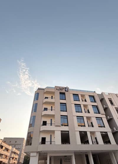 3 Bedroom Apartment for Sale in North Jeddah, Jeddah - Three-bedroom apartment for sale in Al-Salama, Jeddah 3 Bedroom Apartment for Sale in North Jeddah, Jeddah - Three-bedroom apartment for sale in Al-Salama, Jeddah