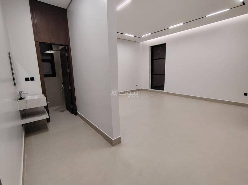 Luxurious attic for sale, Al-Mu'azleya neighborhood Luxurious attic for sale, Al-Mu'azleya neighborhood