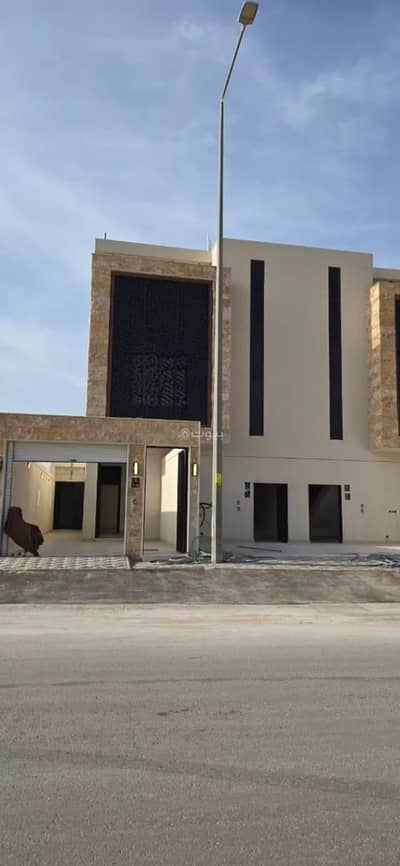 4 Bedroom Floor for Sale in West Riyadh, Riyadh - Floor For Sale in Tuwaiq, West Riyadh 4 Bedroom Floor for Sale in West Riyadh, Riyadh - Floor For Sale in Tuwaiq, West Riyadh