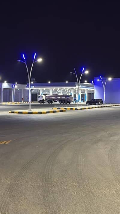 Showroom for Rent in Al Liwan, Buraydah Al Qassim Region - Exhibition building for rent in Al-Liwa, Buraydah, Qassim region