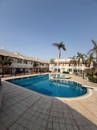فیلا 3 غرف نوم للايجار في شمال جدة، جدة - مجمع فلل للي Lily’s compound للإيجار في حي الروضة – جدة