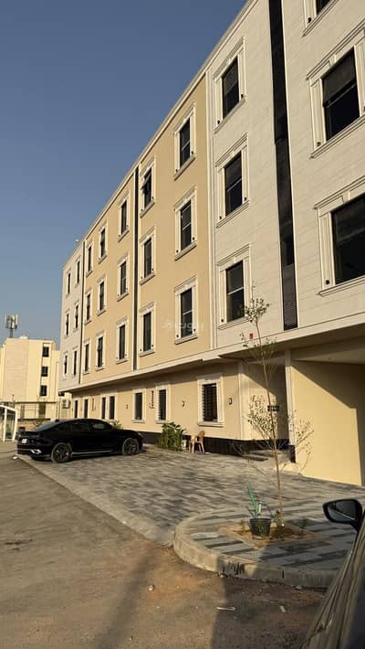 4 Bedroom Residential Building for Sale in West Riyadh, Riyadh - West Riyadh Al-Suwaydi Shubra 4 Bedroom Residential Building for Sale in West Riyadh, Riyadh - West Riyadh Al-Suwaydi Shubra