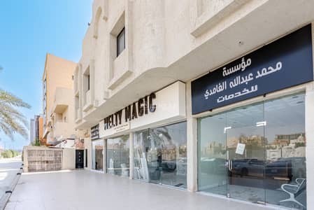 Commercial Building for Sale in North Jeddah, Jeddah - Commercial building for sale in Al-Naeem, Jeddah, featuring 24 studios and 4 retail shops