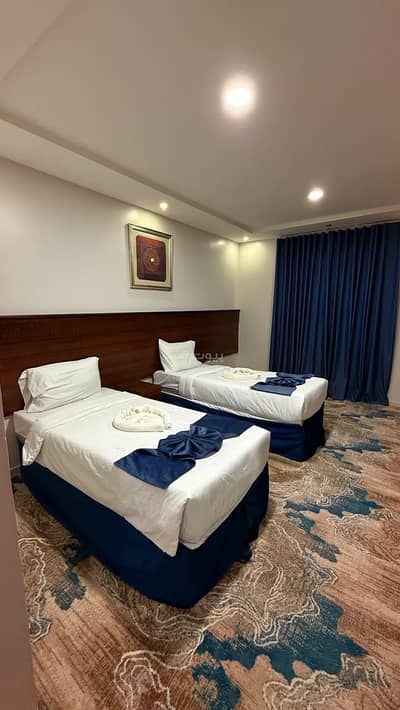 1 Bedroom Apartment for Rent in Al Utaybiyyah, Makkah - Room with single two beds Unit 1